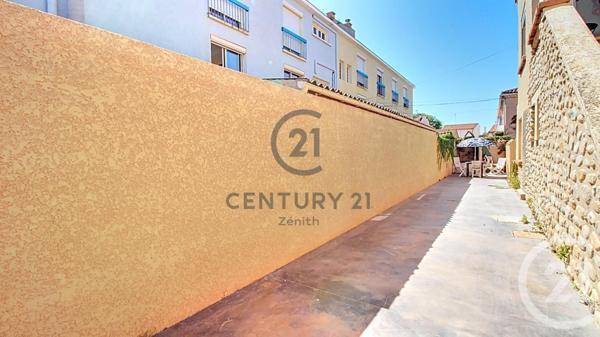 Appartement F4 à vendre  4 pièces - 81 m2 LE BARCARES - 66