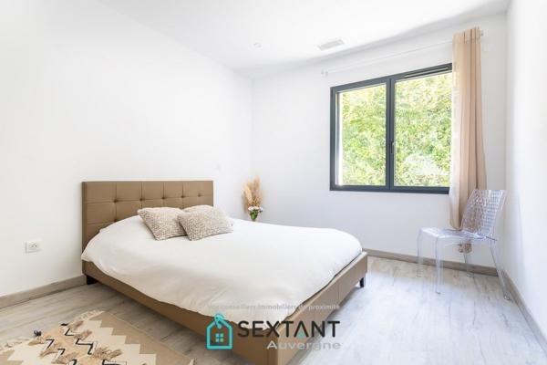Orléat, quartier des Pinèdes, maison neuve de 270m²