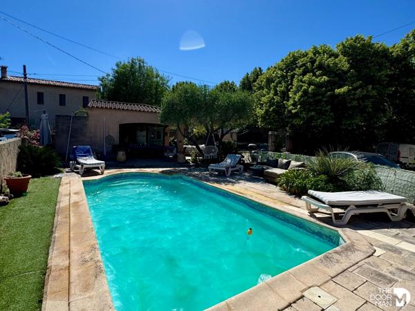 Maison - À vendre - 259 m² - SOLLIES-PONT | The Door Man