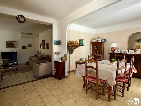 Maison - À vendre - 259 m² - SOLLIES-PONT | The Door Man