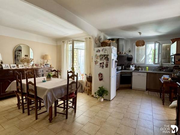 Maison - À vendre - 259 m² - SOLLIES-PONT | The Door Man