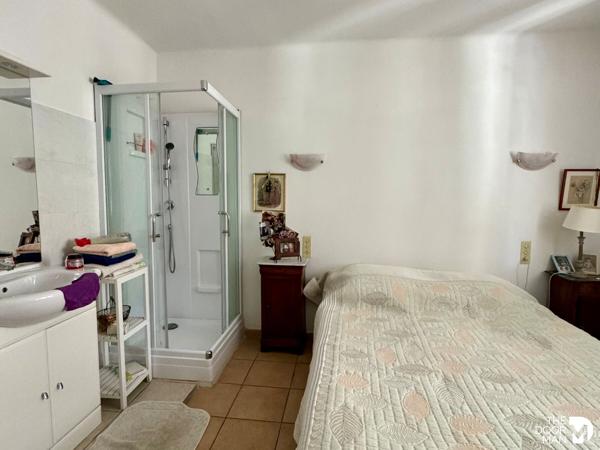 Maison - À vendre - 259 m² - SOLLIES-PONT | The Door Man