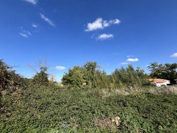 Terrain à vendre |  Caussens |  879 m²