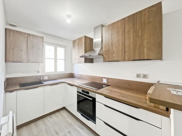 Maison à vendre à Moissy-Cramayel - 3 pièces, 2 chambres