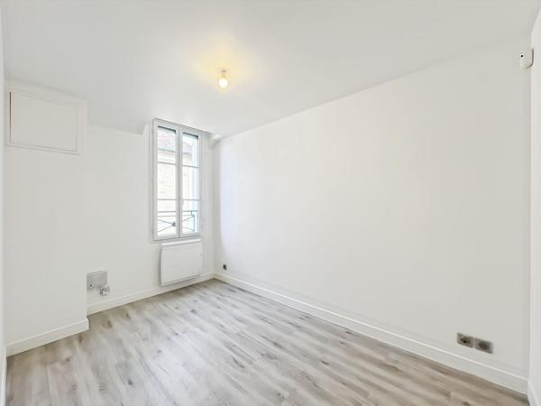 Maison à vendre à Moissy-Cramayel - 3 pièces, 2 chambres