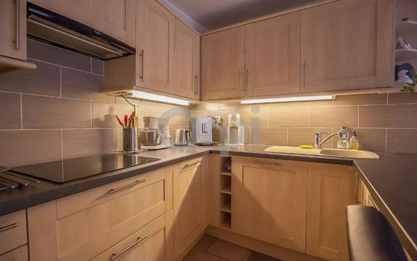 Appartement à vendre    3 pièces • 57,31 m2 Joinville-le-Pont