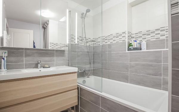 Appartement à vendre    3 pièces • 57,31 m2 Joinville-le-Pont