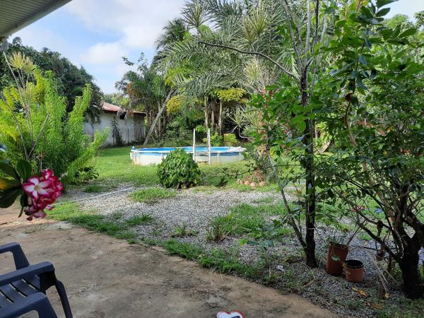 Montabo TERRAIN 2527 m2 avec VILLAS T5+T2 BIS