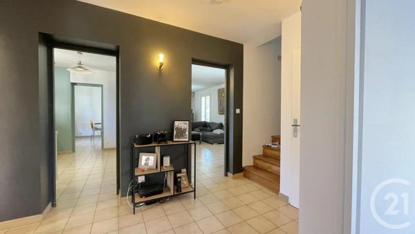 Maison à vendre  5 pièces - 117,40 m 2   AIMARGUES  - 30