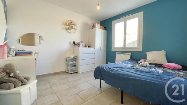 Maison à vendre  5 pièces - 117,40 m 2   AIMARGUES  - 30