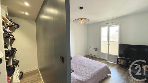 Maison à vendre  5 pièces - 117,40 m 2   AIMARGUES  - 30