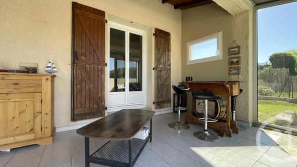 Maison à vendre  5 pièces - 117,40 m 2   AIMARGUES  - 30
