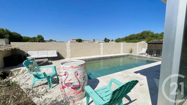 Maison à vendre  5 pièces - 117,40 m 2   AIMARGUES  - 30