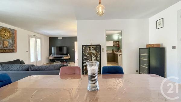 Maison à vendre  5 pièces - 117,40 m 2   AIMARGUES  - 30