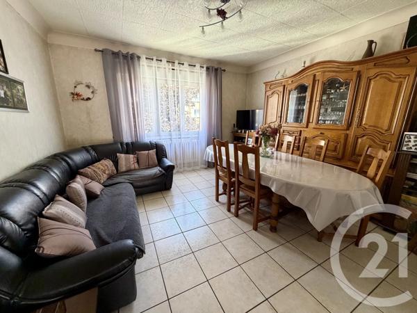 Maison à vendre  7 pièces - 175,03 m 2   ONET LE CHATEAU  - 12