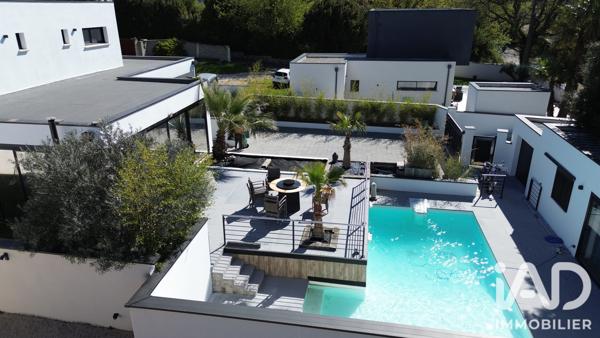 Maison à vendre 6 pièces 225 m² Montélimar