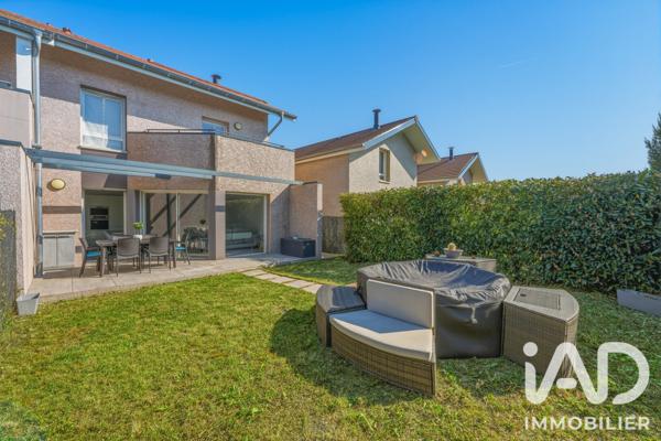 Maison à vendre 5 pièces 108,55 m² Prévessin-Moëns
