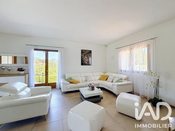 Maison à vendre 4 pièces 135 m² Reignier-Ésery