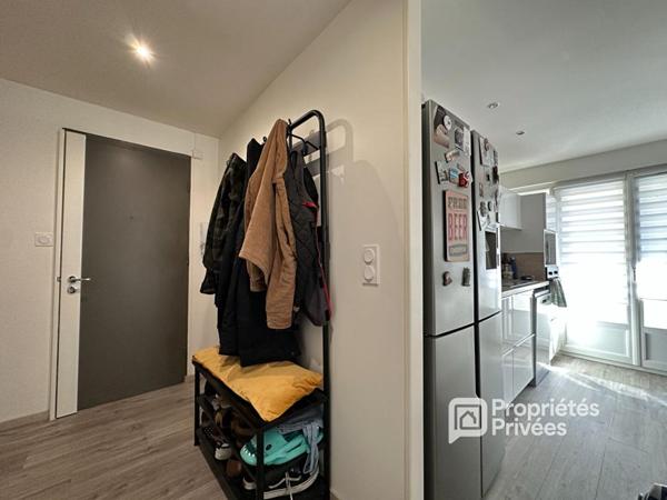 Appartement 2 pièces 54 m2 avec balcon, garage et cave