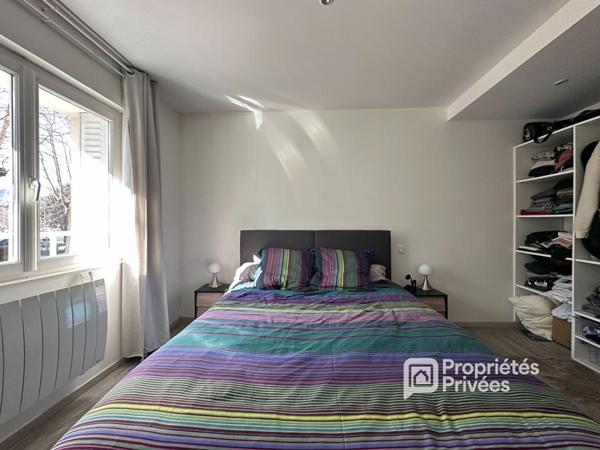 Appartement 2 pièces 54 m2 avec balcon, garage et cave