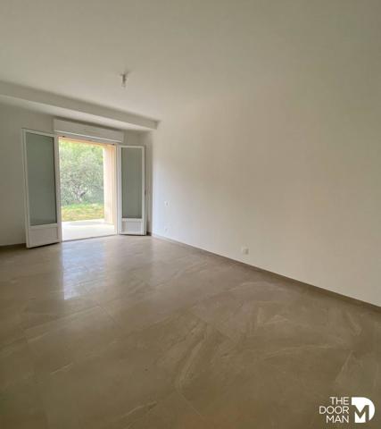 Villa - Vendu - 115 m² - BORMES-LES-MIMOSAS | The Door Man