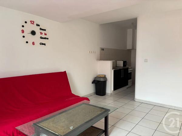 Immeuble à vendre  102,45 m 2   PERPIGNAN  - 66