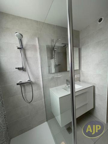 Location appartement Nantes : 1 266 € - AJP Immobilier Nantes Ouest