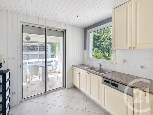 Maison à vendre  6 pièces - 122 m 2   MONTPELLIER  - 34