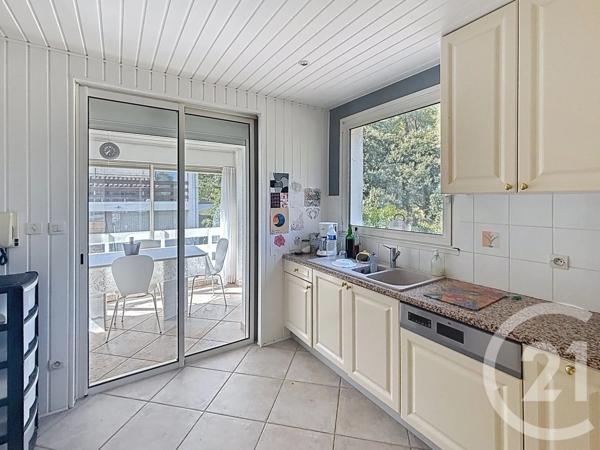 Maison à vendre  6 pièces - 122 m 2   MONTPELLIER  - 34
