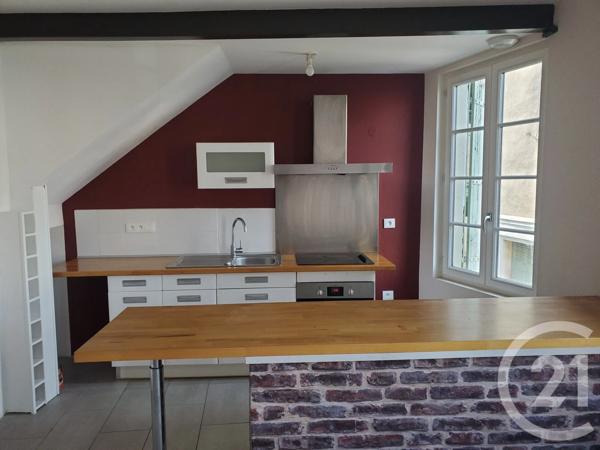Immeuble à vendre  81 m 2   GRAULHET  - 81
