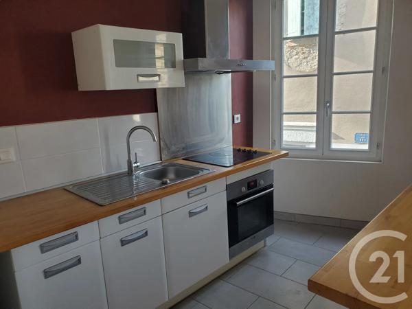 Immeuble à vendre  81 m 2   GRAULHET  - 81
