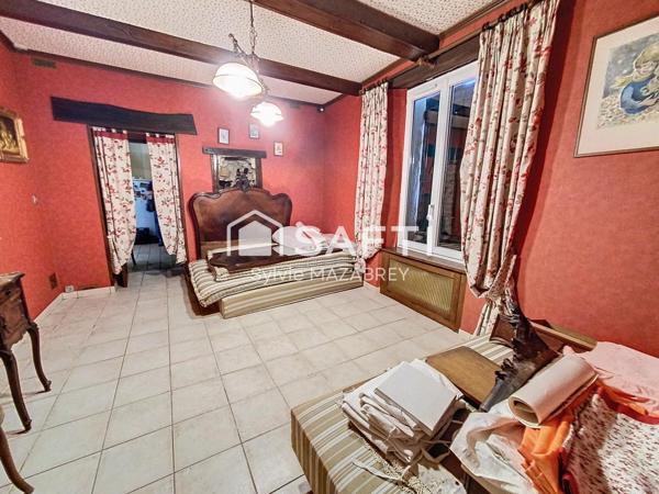 Amoureux de l'ancien, cette maison sera vous séduire par son authenticité!