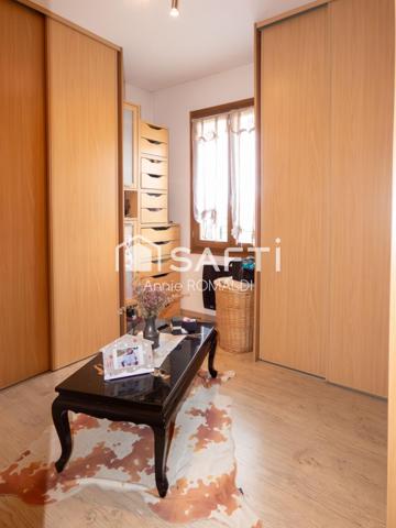 Maison de 109 m² -  Non mitoyenne – 5 pièces – 4 chambres - Jardin de 300 m² -