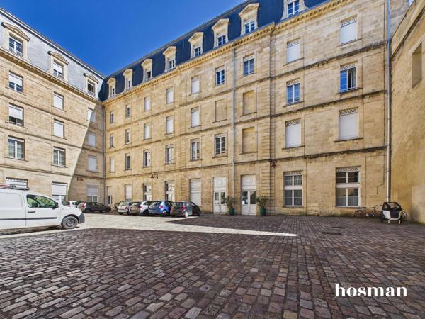 Duplex 3 pièces de 60m² avec parking (en sus) et cave - 15 Rue Judaïque, Bordeaux