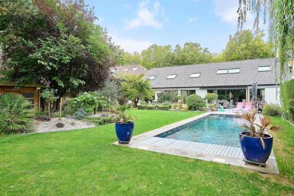 Vente Maison de luxe Marcq-en-Barœul 8 Pièces 245.77 m²