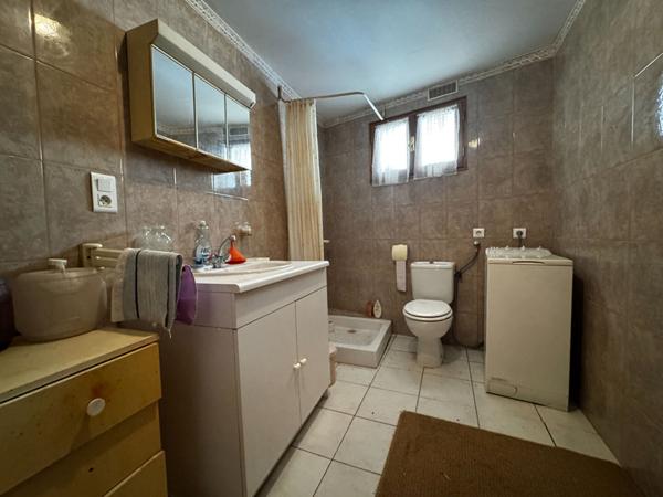 Maison à vendre à Douzens 6pièces 160.54 m²