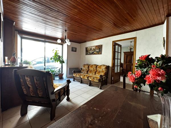 Maison à vendre à Douzens 6pièces 160.54 m²