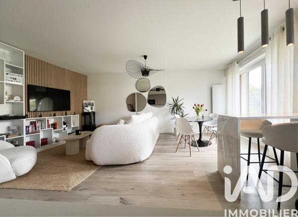 Appartement à vendre 3 pièces 66,1 m² Puteaux