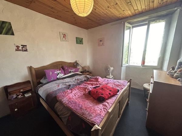 Maison à vendre |  Montignac-le-Coq |  3 pièces | 110 m²