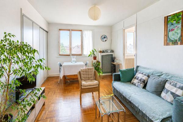 Appartement Gagny 2 pièce(s) 38 m2