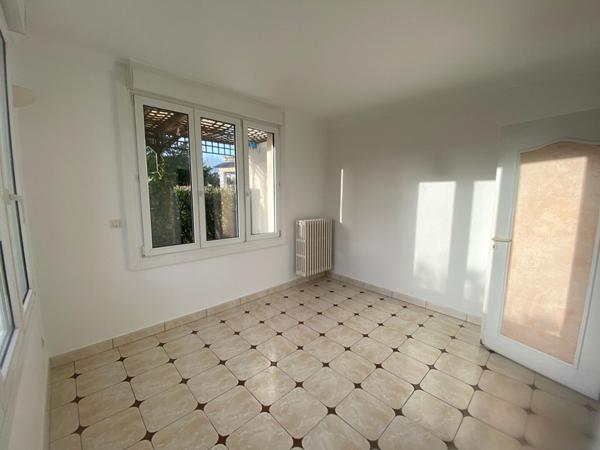 ROND POINT DE RENNES MAISON A LOUER ,  
Nantes 44300