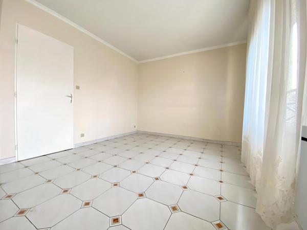 Appartement traversant vue dégagée cœur de Poissy