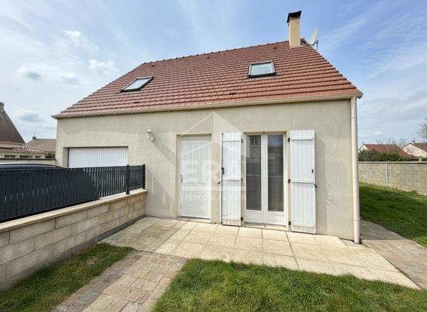 Maison récente de 2012 à Mormant