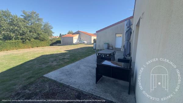 Maison Saint Pierre Des Echaubrognes 5 pièce(s) 133.34 m2 , Saint pierre des echaubrognes