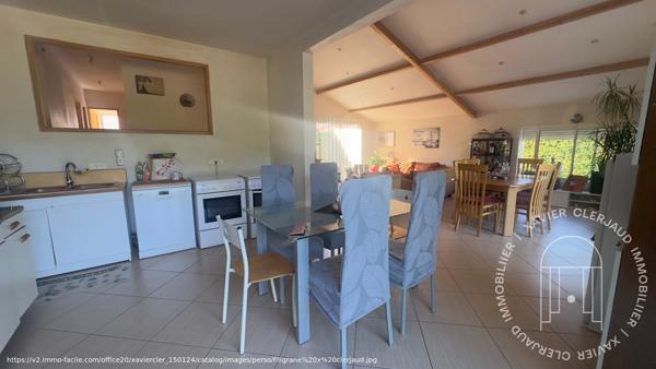 Maison Saint Pierre Des Echaubrognes 5 pièce(s) 133.34 m2 , Saint pierre des echaubrognes