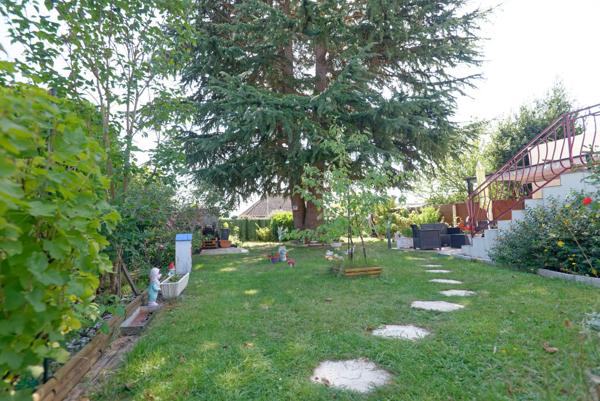 maison familiale 151 m2-6 pièces-sous-sol total