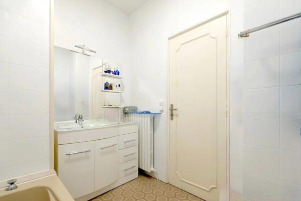 maison familiale 151 m2-6 pièces-sous-sol total