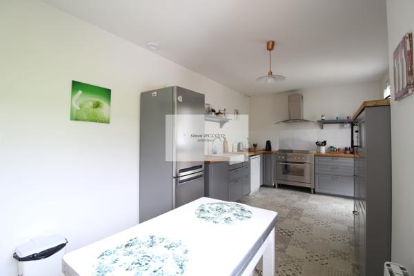 Vabres-l'Abbaye (12400) Maison 5 pièces - 128m² avec garage, piscine et terrain arboré