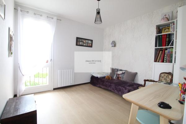 Vabres-l'Abbaye (12400) Maison 5 pièces - 128m² avec garage, piscine et terrain arboré
