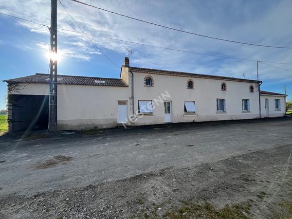 Maison familiale 10 pièces à vendre - Montaigu Vendée